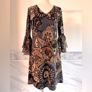 MSK V-Neck Bell Sleeve A-Line Paisley Dress